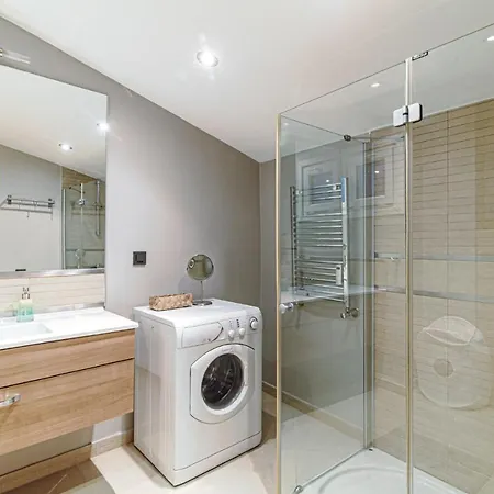 Apartment Bosphorus View Flat With Terrace In Arnavutkoy *
